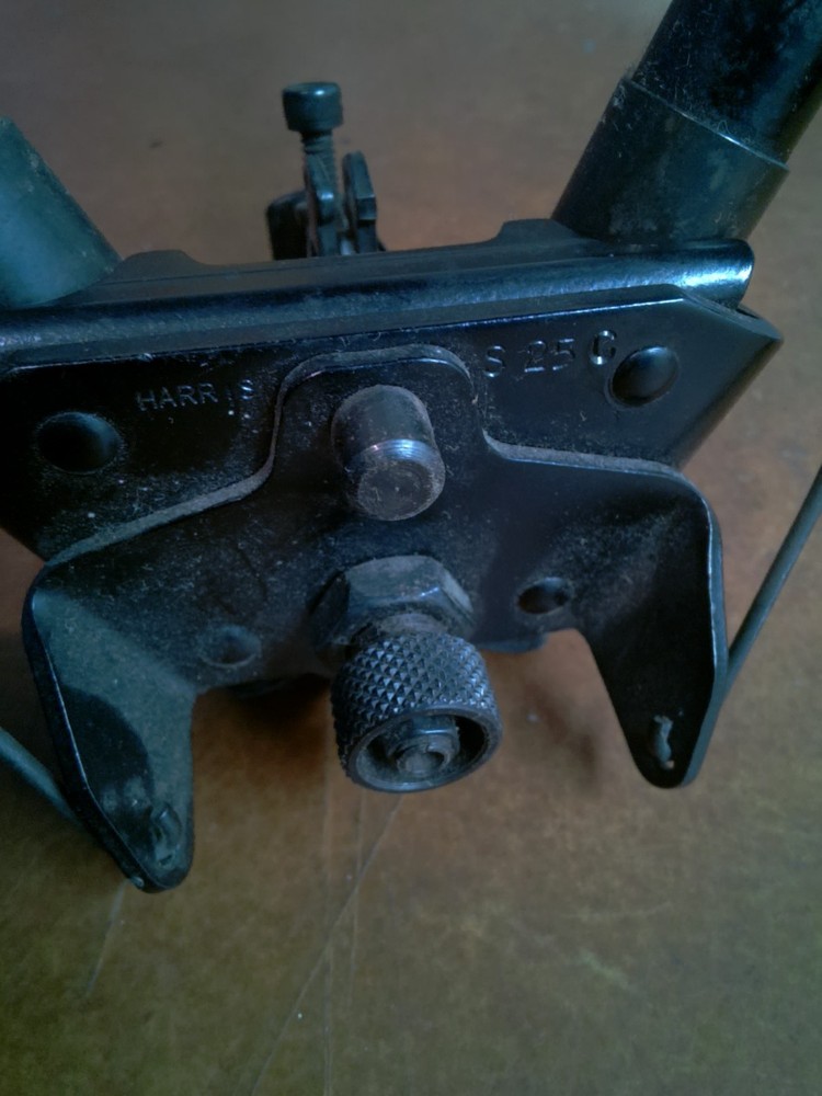 Harris Engineering S 25C Folding Extendable Swivel Bipod