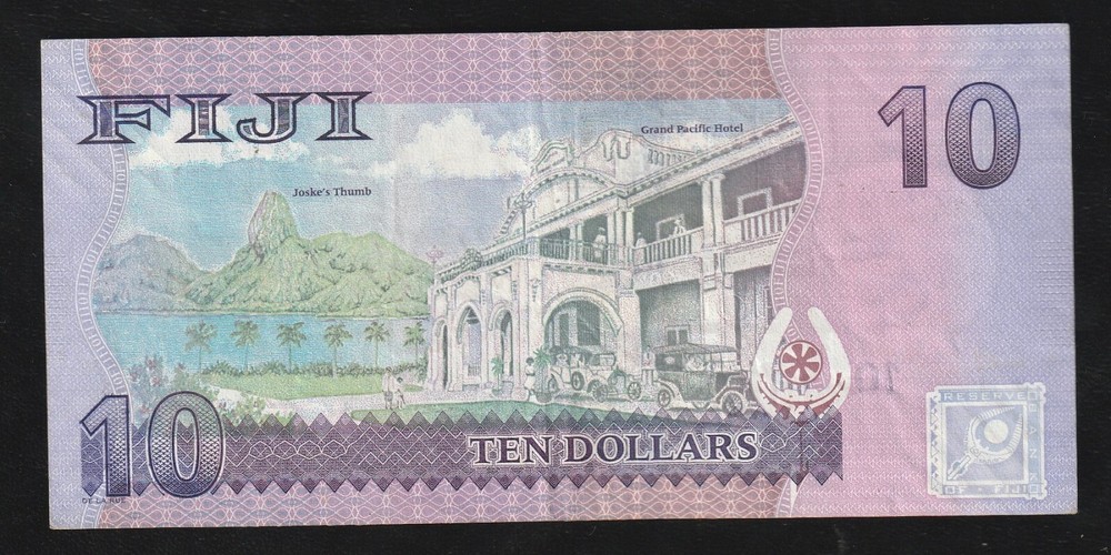 FIJI 10 $ DOLLARS 2013 P 116 BANKNOTE