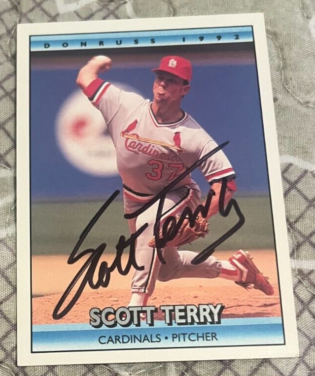 SCOTT TERRY AUTOGRAPHED 1992 UPPER DECK CARD W/COA