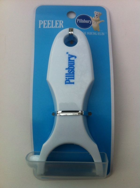 2 Pillsbury Kitchen Fruit Vegetable Peeler Blue White NEW