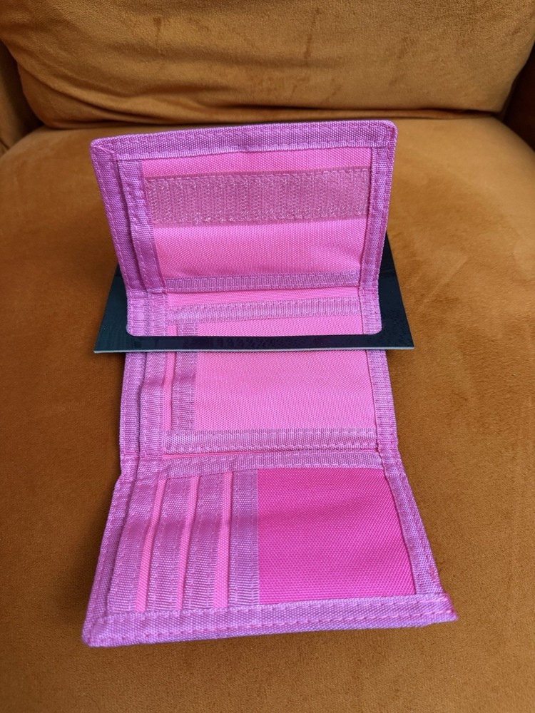 Nike Basic Wallet -Pink
