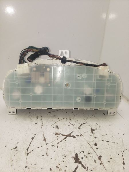 Speedometer Cluster Hatchback Standard Panel MPH Fits 2004 MAZDA 6 741000 OEM