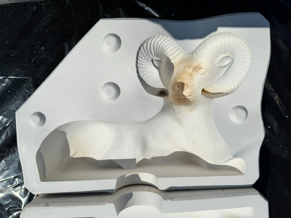 VINTAGE DUNCAN CERAMIC MOLD #DM- 480 A RAM PLANTER