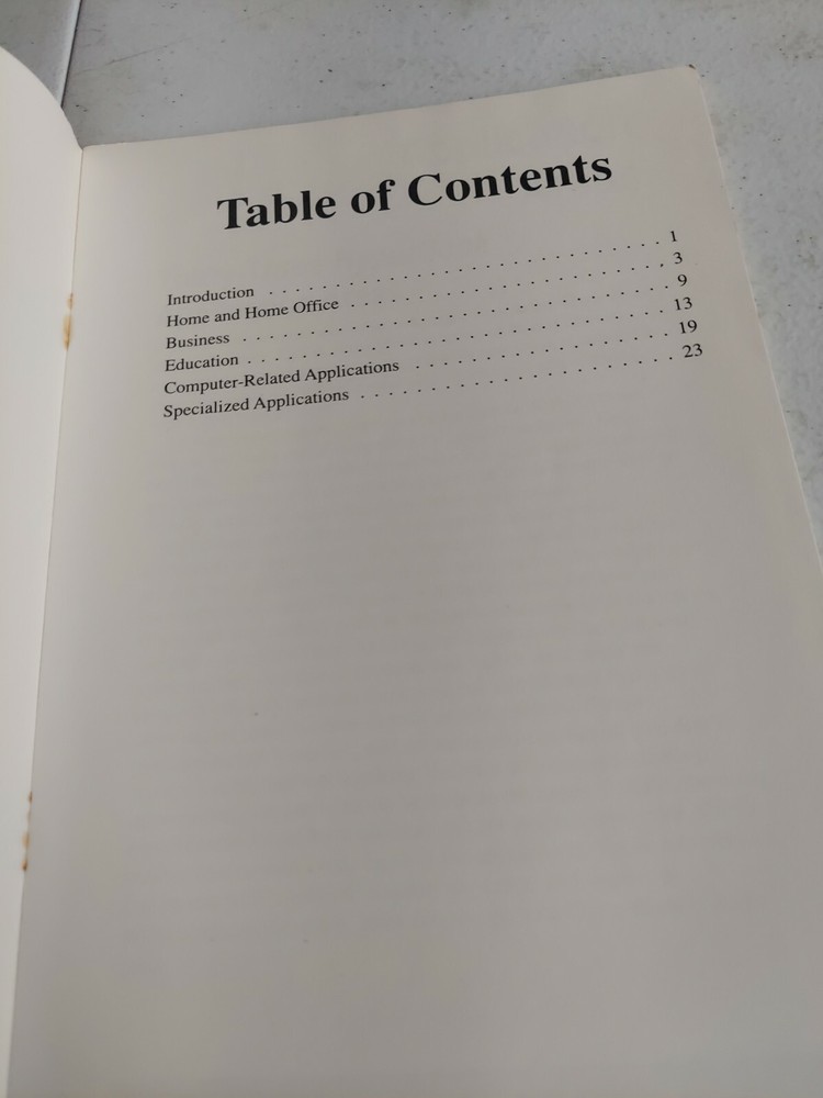 Hyperbook Application Areas Users Guide 1990