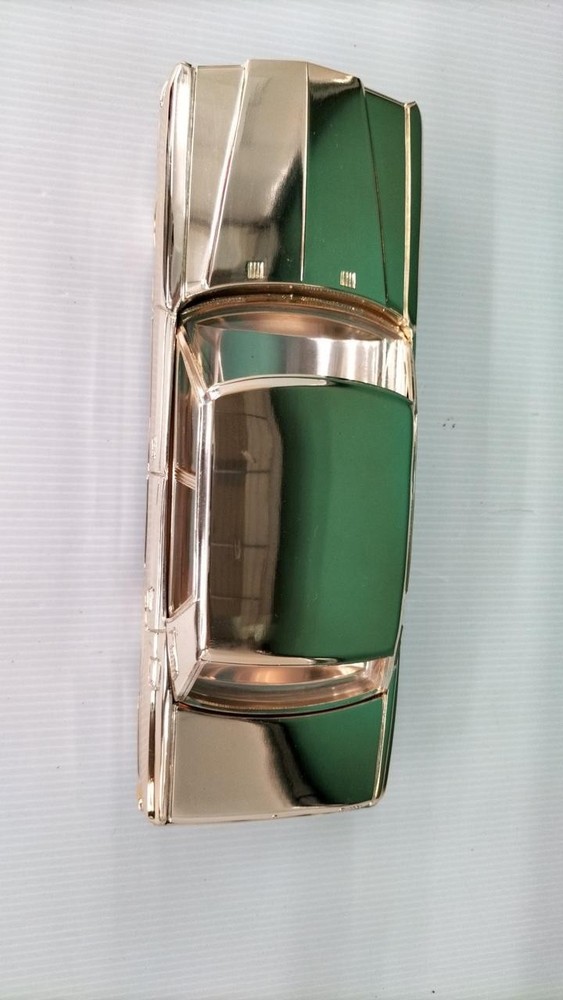 Toyota Crown Cigarette Case
