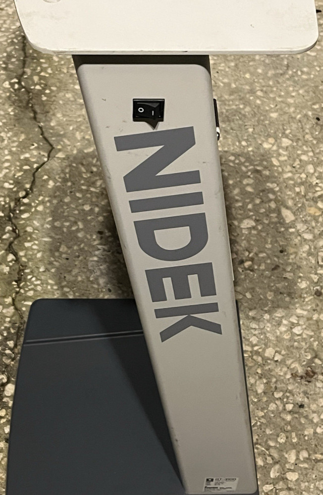 Nidek RT3100 Stand