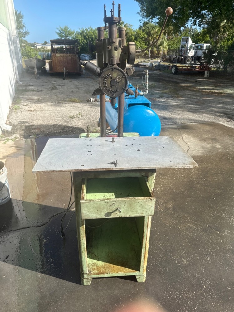 burgmaster 6 spindle auto indexing turret drill
