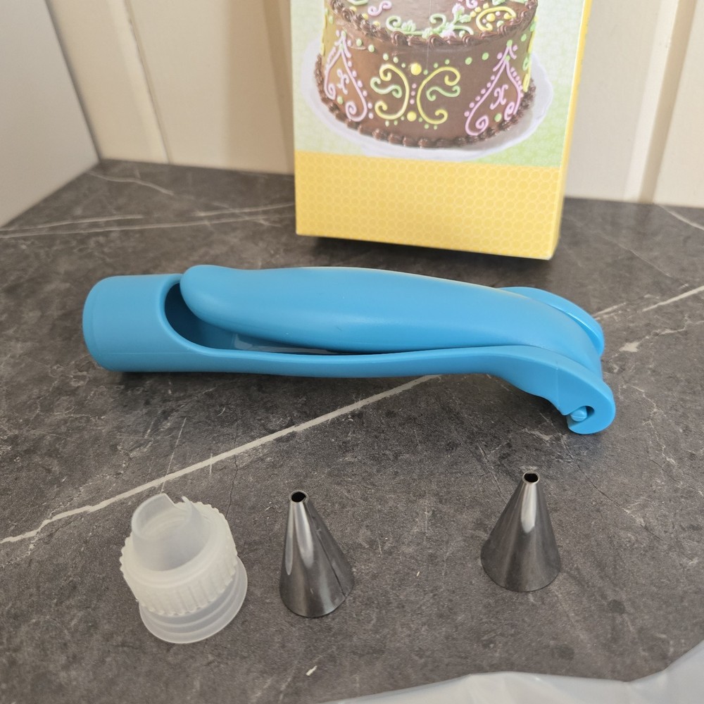 Nordic Ware Cake Decorating Pen Set