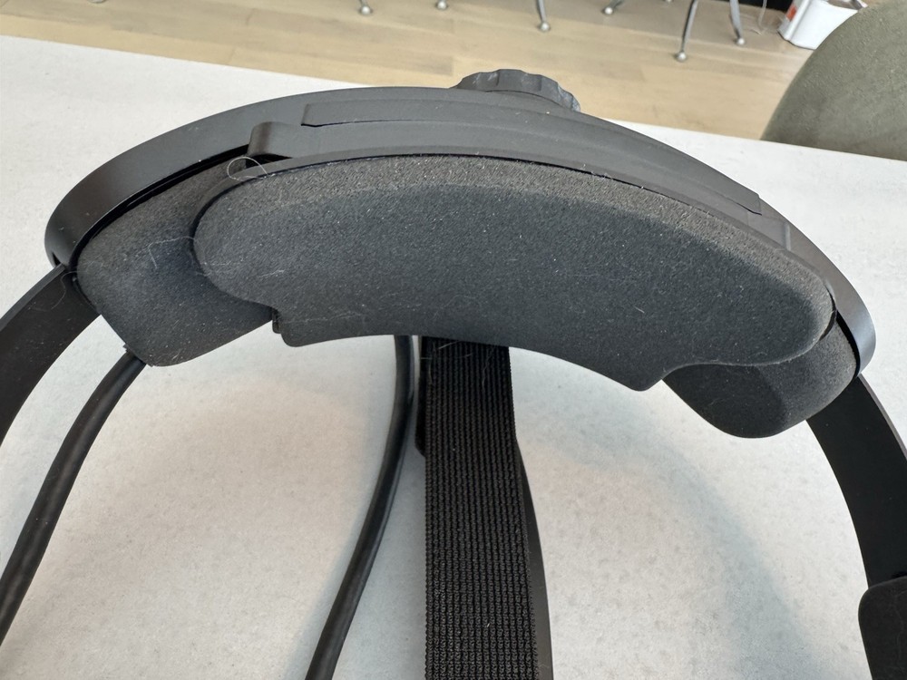 Pimax Crystal OG with Eye Tracking