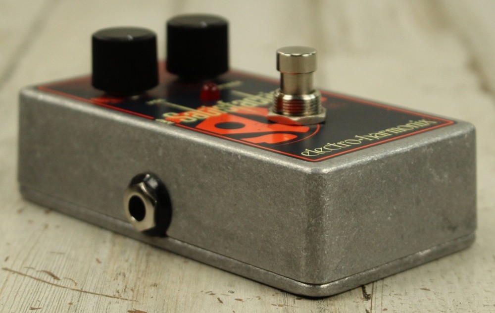 USED Electro Harmonix Satisfaction (040)