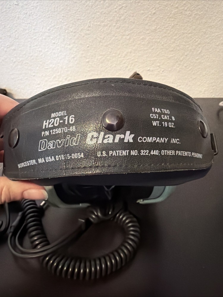 David Clark Model H20-16 Pilot Headset Untested