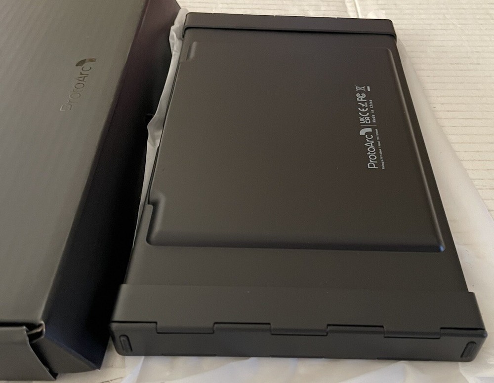 Full Size Foldable Wireless Keyboard