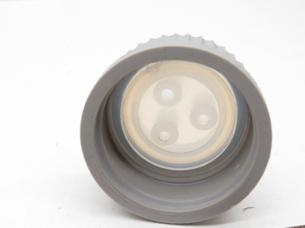 Three Hole Delivery Cap for Lab, 2" Diameter
