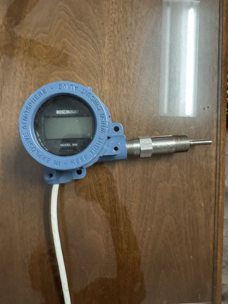 ROSEMOUNT GAS FLOW METER