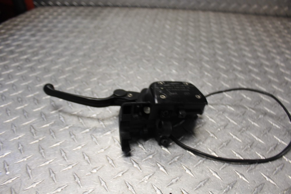 09 BMW R NIne T Clutch Master Cylinder OEM