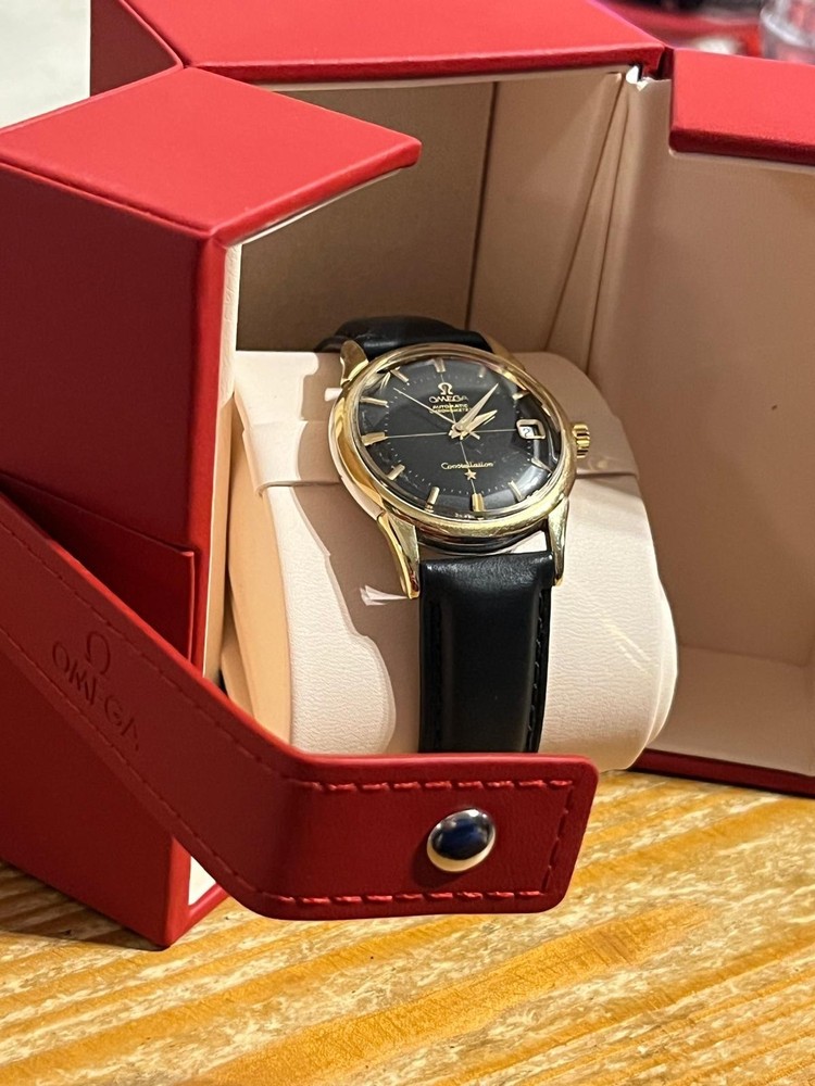 Omega Box(es) - Red - Genuine - New - Complete - Inner And Outer (Presentation)