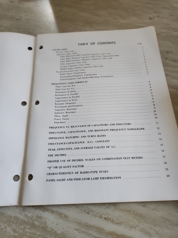 1952 PHILCO Radio home study, electronics reference manual brochure