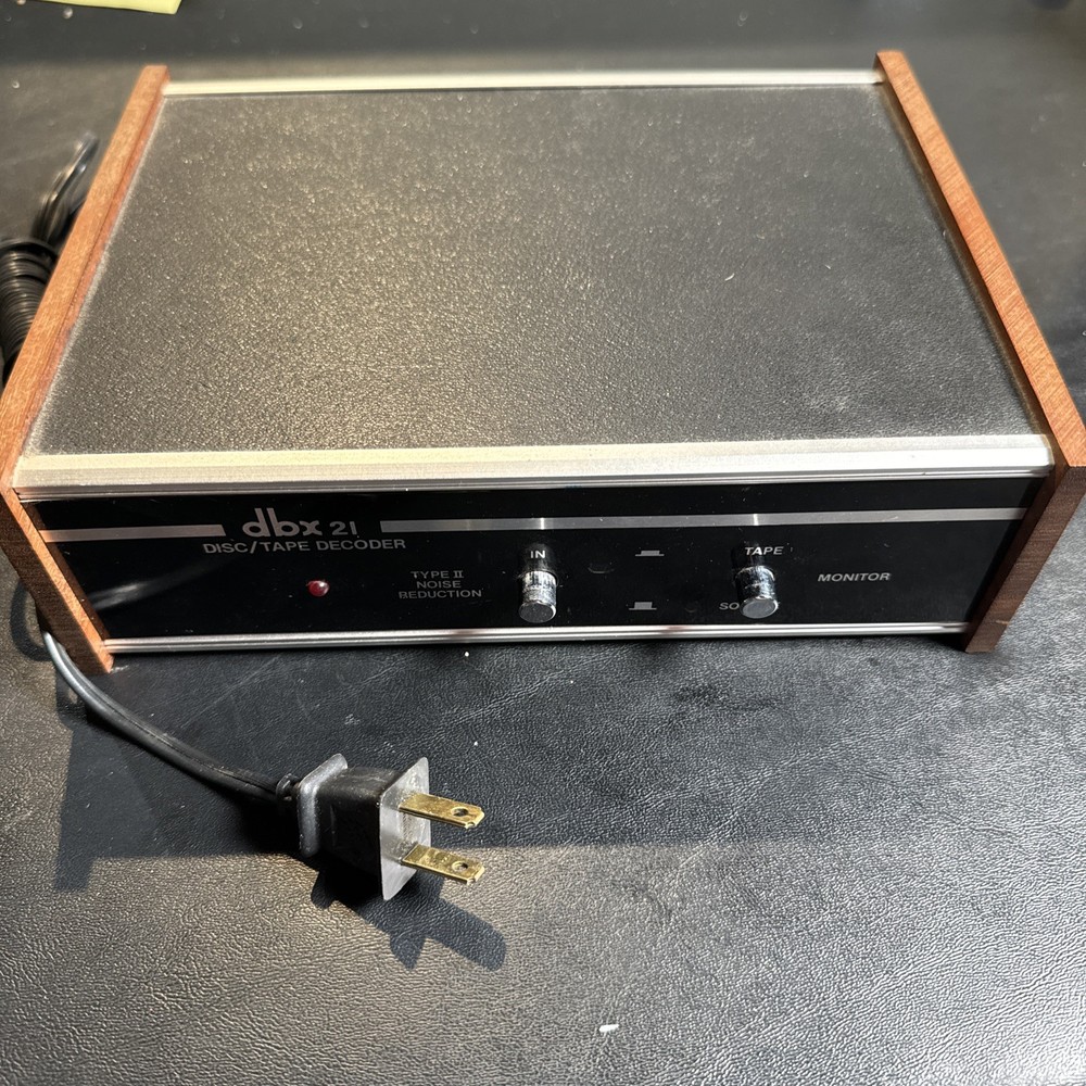 DBX 21 Disc Tape Decoder Noise Reduction Model 21 USA Made