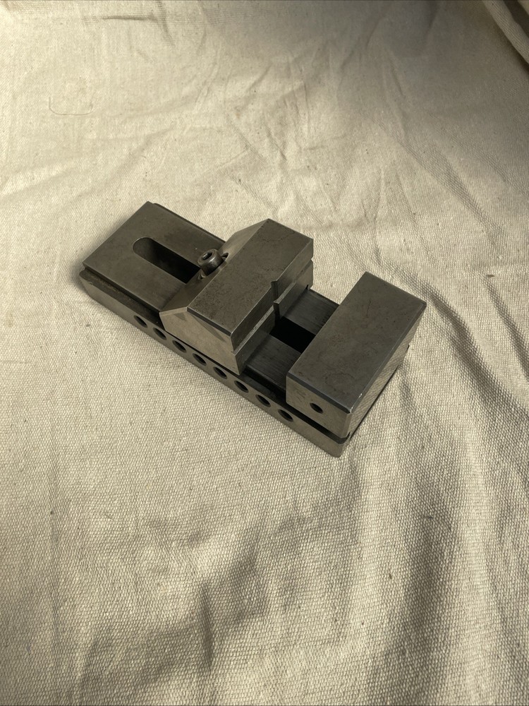 Precision Machinist Vise (inv#B23)