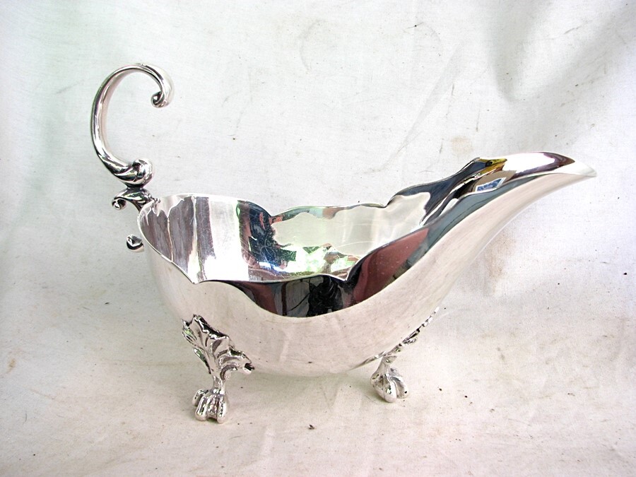 STERLING SILVER GRAVY BOAT *CLAW FEET & SCROLL HANDLE c.1900