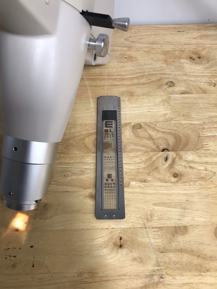 Marco EverLight CP-2 Ophthalmic Chart Projector
