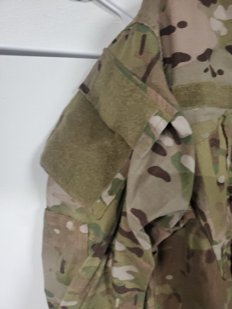 Small Regular US ARMY ISSUE MULTICAM - FLAME RESISTANT New jacket top