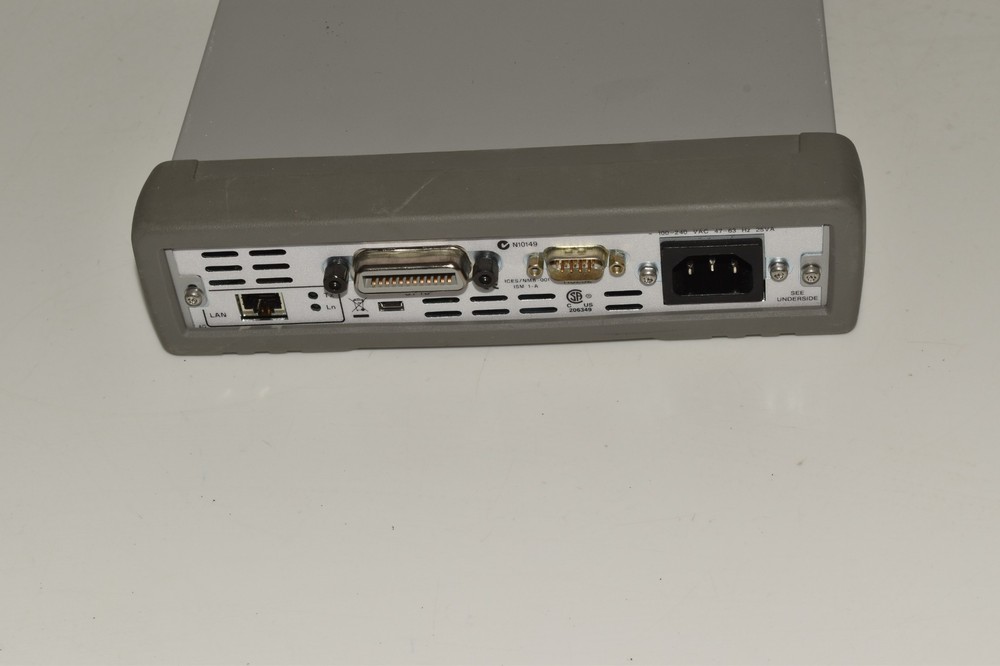 Agilent Keysight E5810A LAN / GPIB Gateway Network Device (CWT44)