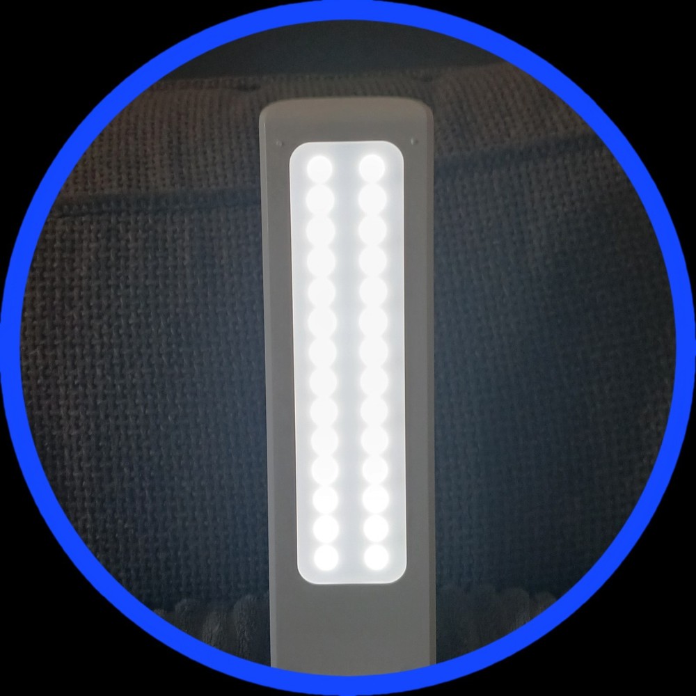 Daylight Smart Go Rechargeable Lamp Missing Charging Cable