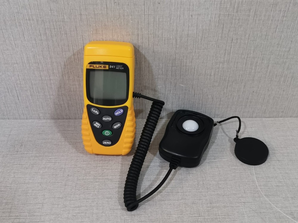 Fluke 941 Light Meter