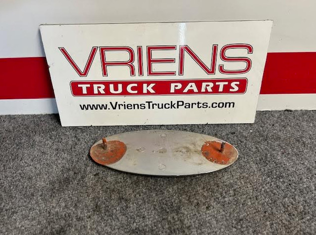 20-19280 PETERBILT NAMEPLATE LOGO 8\"