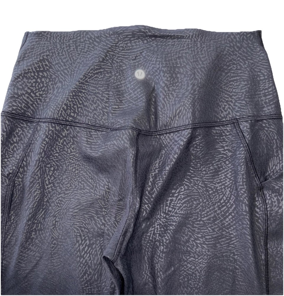 NWT🖤LULULEMON🖤SIZE 14🖤ALIGN HR 25” W/POCKETS🖤AUTHENTIC🖤RIPPLE EMBOSS BLACK