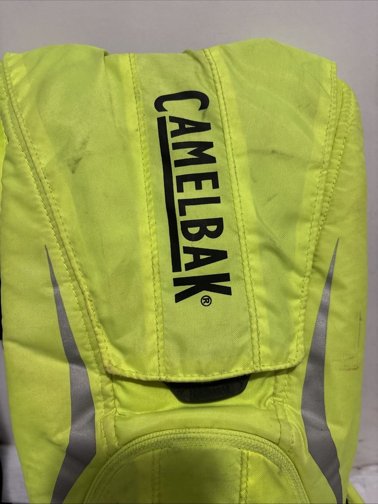 CamelBak Yellow Backpack Hydration Pack 2L Marks