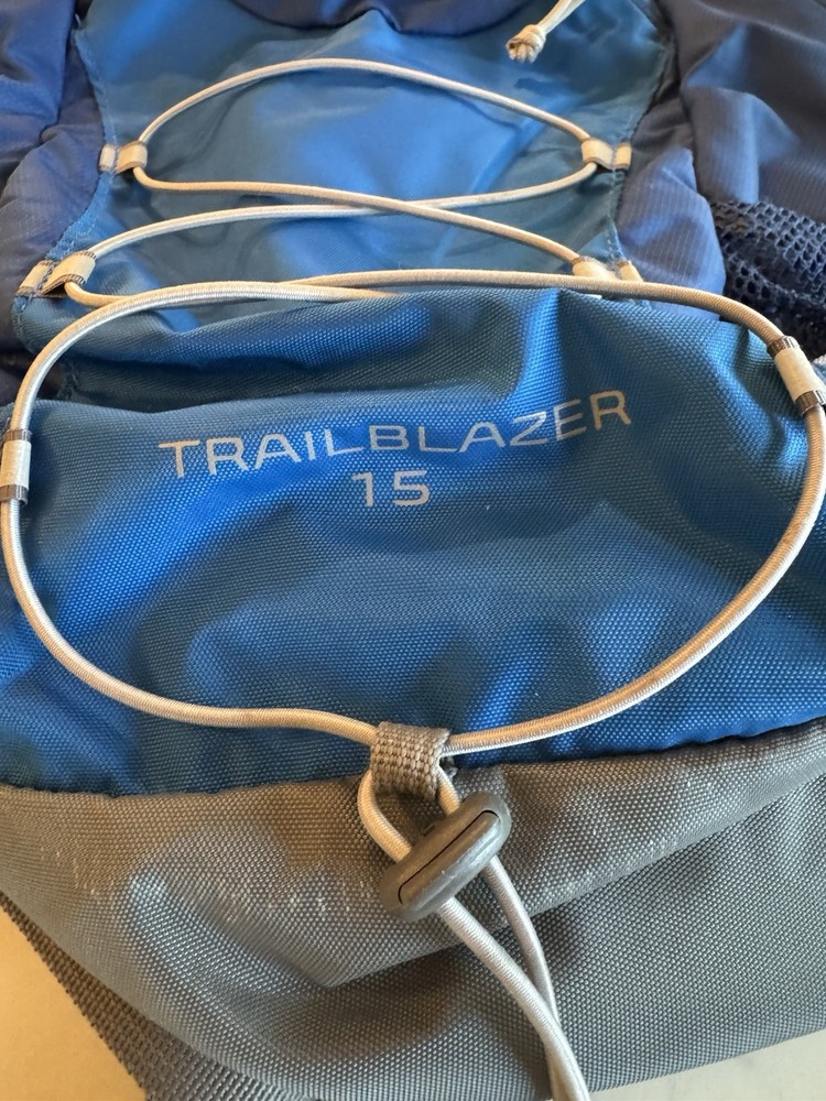 CAMELBACK Trailblazer 15 Blue Backpack No Bladder Excellent Condition