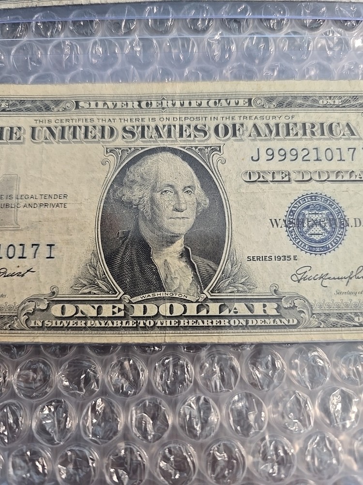 Three-$1 1935E "NO MOTTO" SILVER CERTIFICATE NOTES