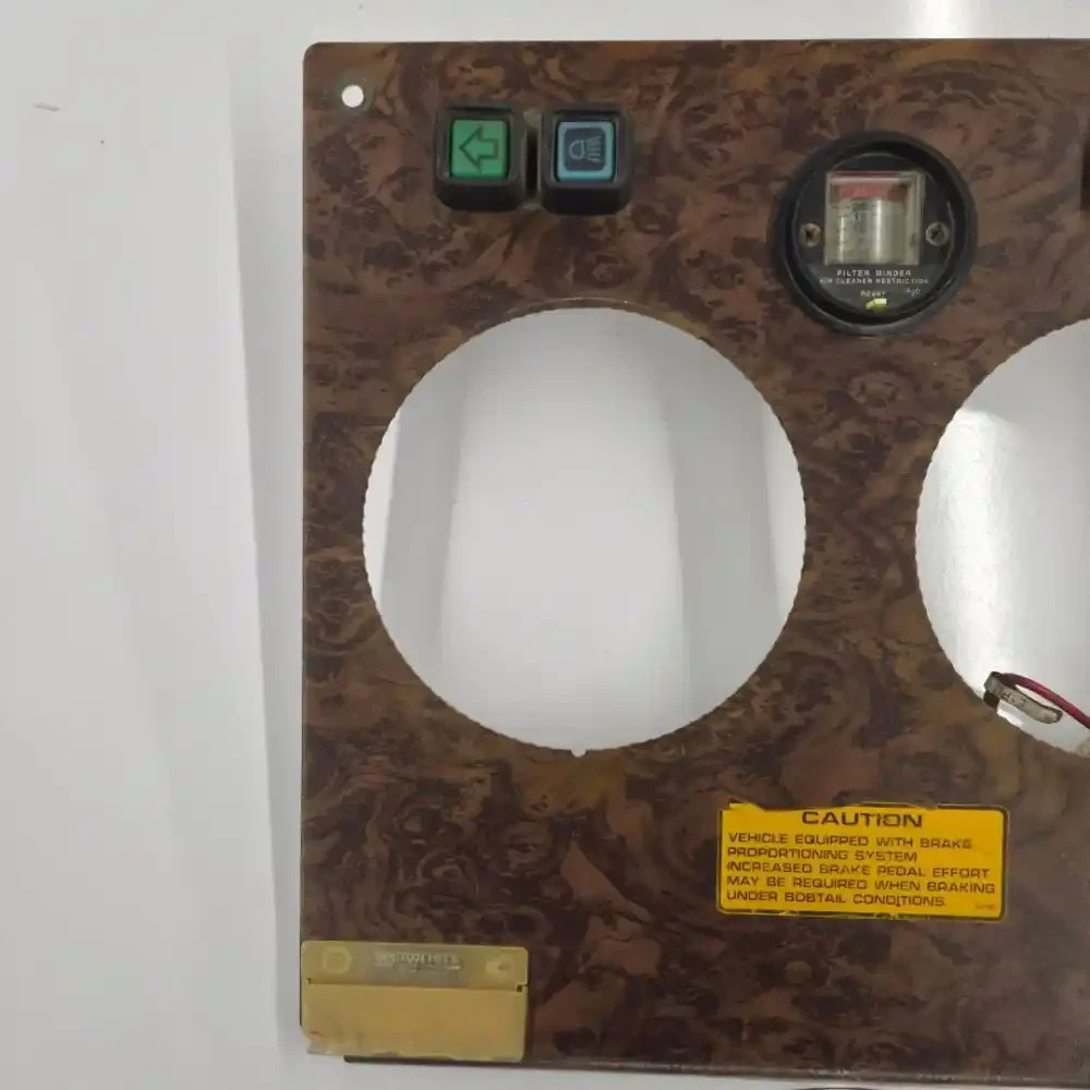 1994 Kenworth W900L Dash Panel- K176-4408