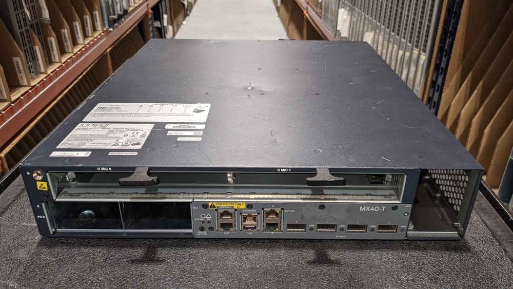 Juniper MX40-T-AC Router Chassis