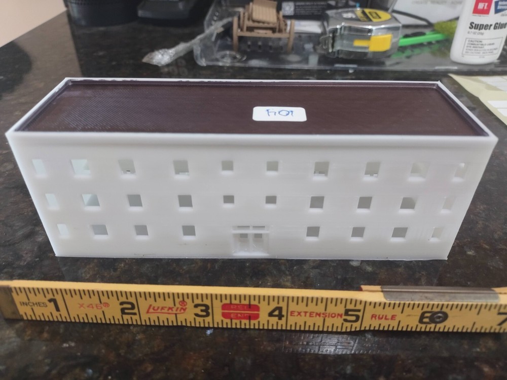 N Scale Down Town Shopping Center