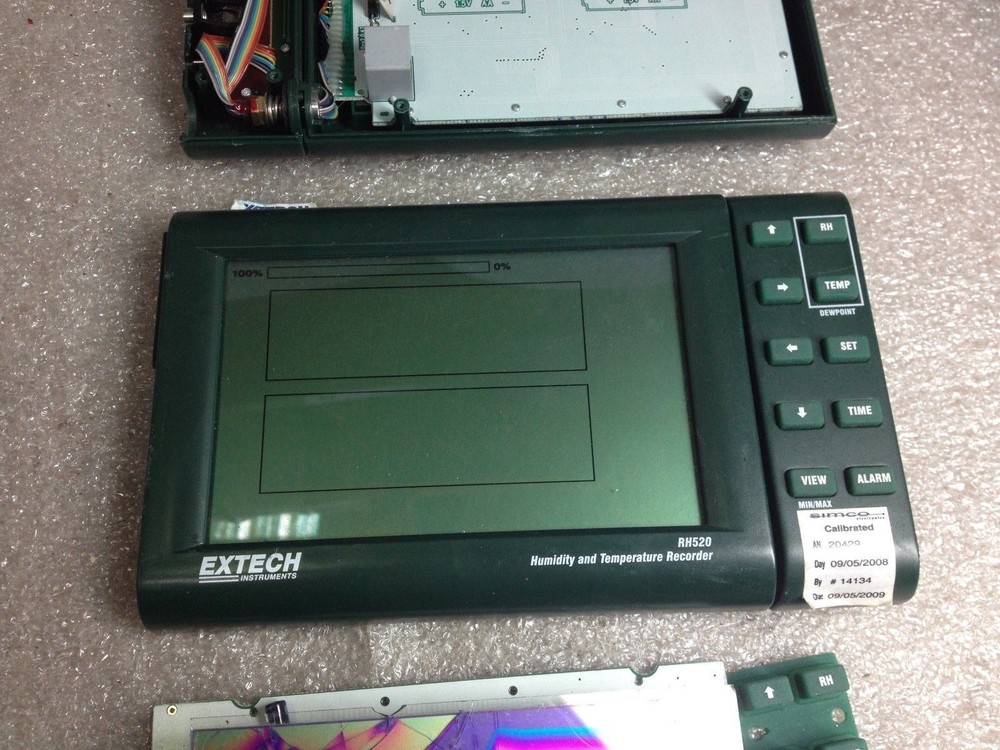 2 Extech RH520 Humidity and Temperature Recorder