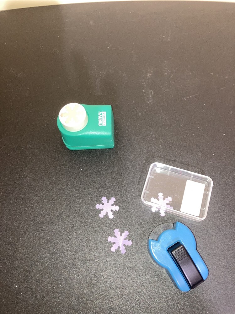 marvy preowned punches corner rounder snowflake