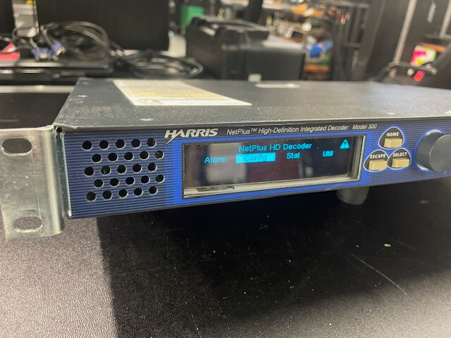 Harris Model 300 NetPlus High Definition Integrated Satallite Receiver Decoder
