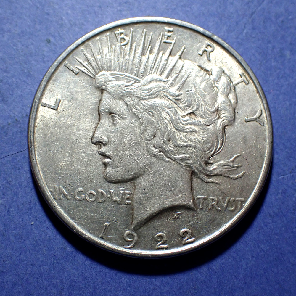 1922 Peace Dollar  Ch. XF