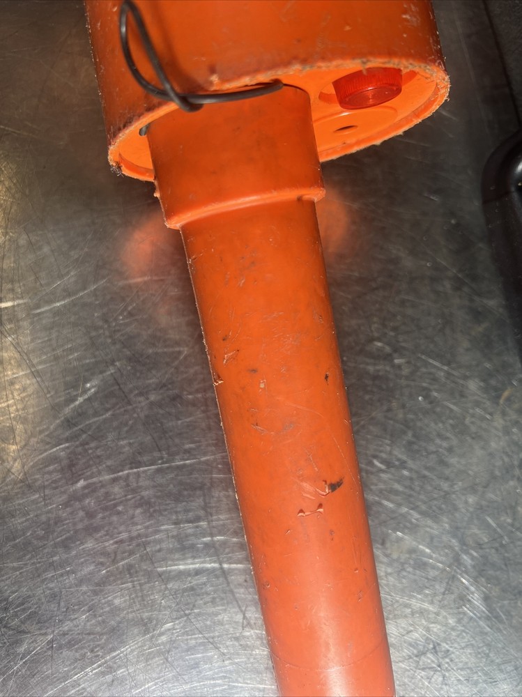 SALISBURY Model WHSCO 4344 Audio Visual AC VOLTAGE DETECTOR. Our #4