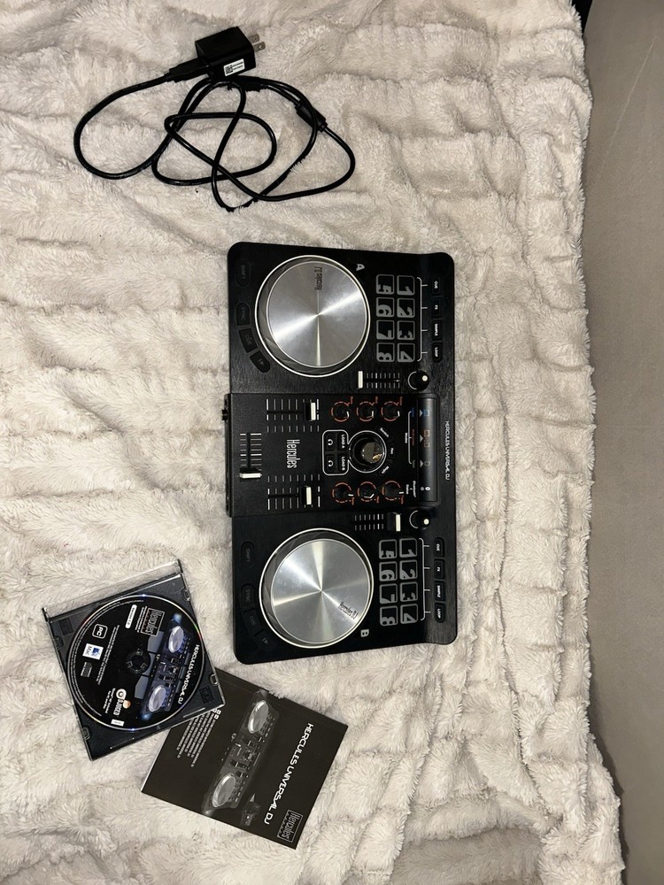 Hercules Universal DJ Controller Bluetooth Mixer 2 Decks 16 Pads Black
