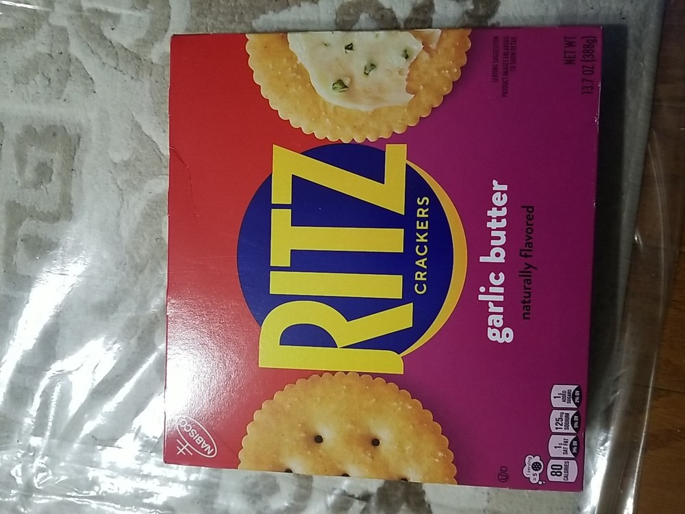 Ritz Garlic Butter Crackers 13.7 oz