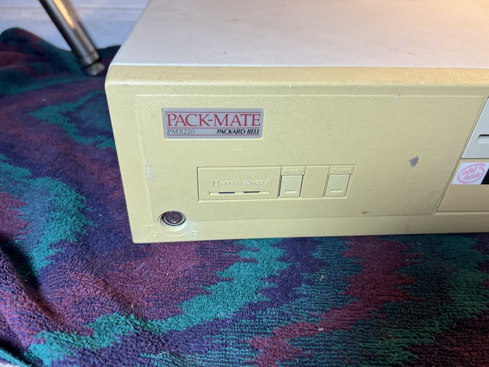 Vintage Packard Bell PB400 Pack-Mate PMX220 Desktop Computer