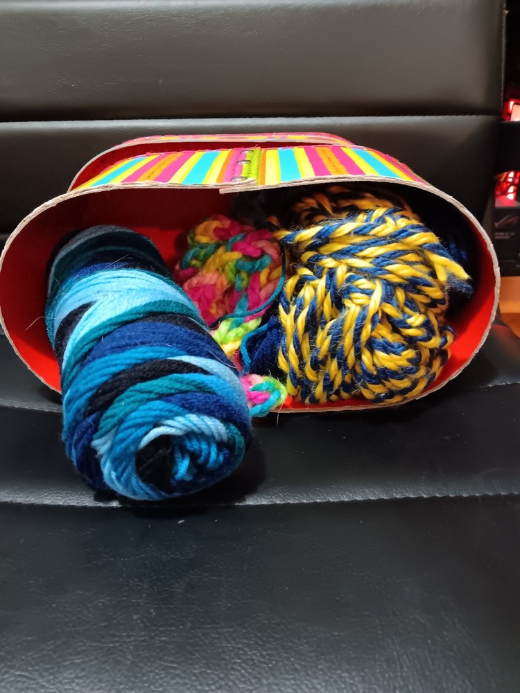 Alex Yarn Craft Knit Kit With Yarn