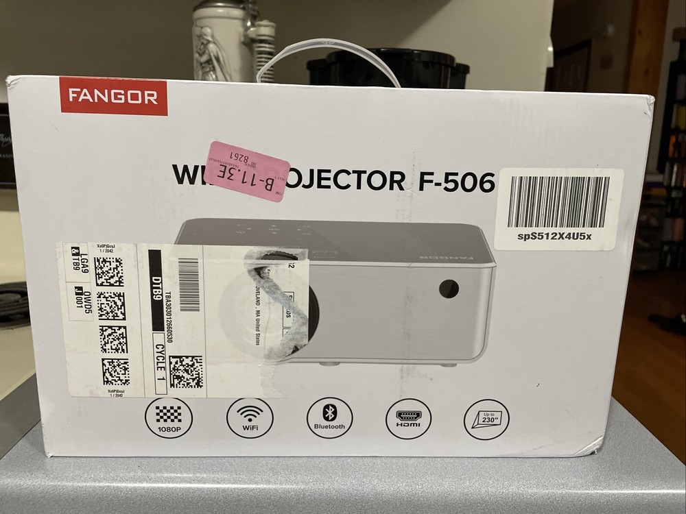 FANGOR WIFI PROJECTOR F-506