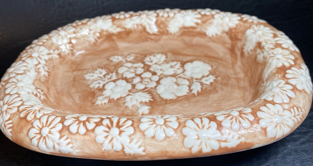 Ceramic Floral Footed Soap Dish Signed Elsa