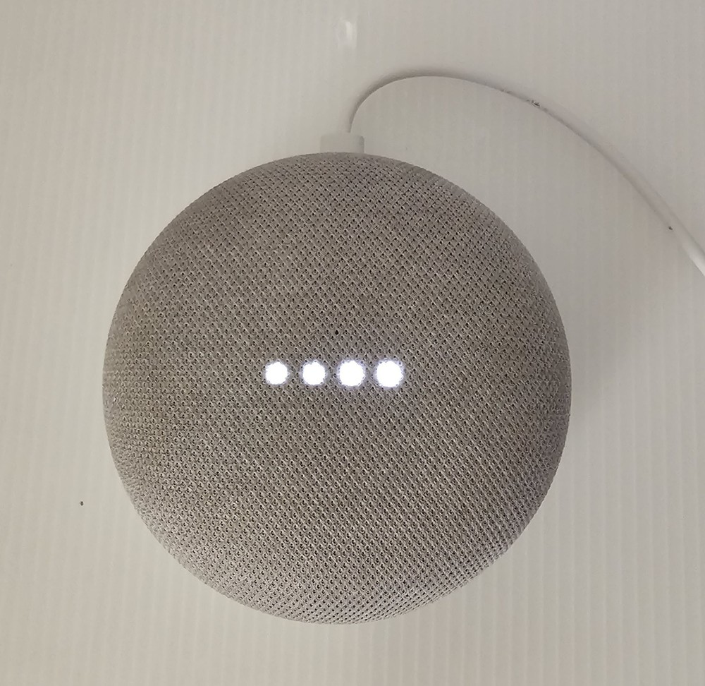 Google Home Mini Smart Assistant