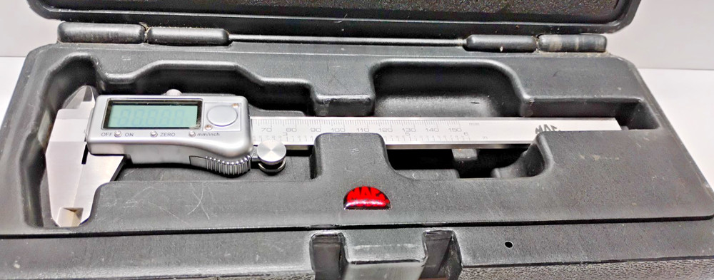 MAC ELECTRICAL DIGITAL CALIPER 0-6, #DC61232, MAC TOOLS , WITH HARD CASE, (B2